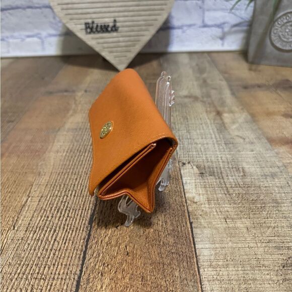 Tory Burch Sunglasses Case - Picture 3 of 12